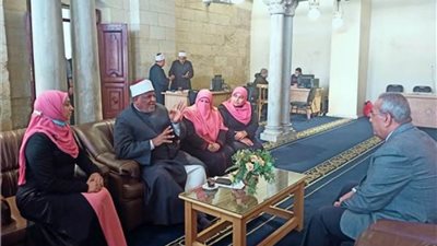 الأوقاف تعتمد 74 واعظة كمحفظات القرآن الكريم 