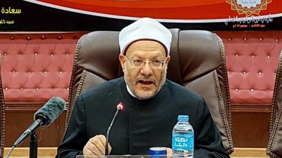 د. شوقي علام: دار الإفتاء تمتلك ميراثًا من الفتاوى تهدف لتحقيق الاستقرار المجتمعي