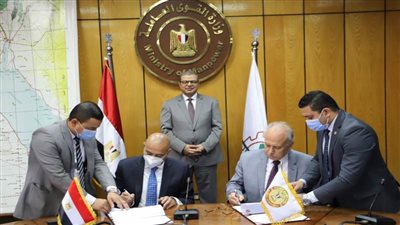 وزير القوى العاملة يشهد توقيع اتفاقية تعاون مع 