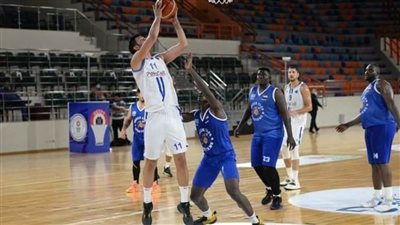 الزهراء التونسي يكتسح اليوناني السوداني في افتتاح البطولة العربية لكرة السلة