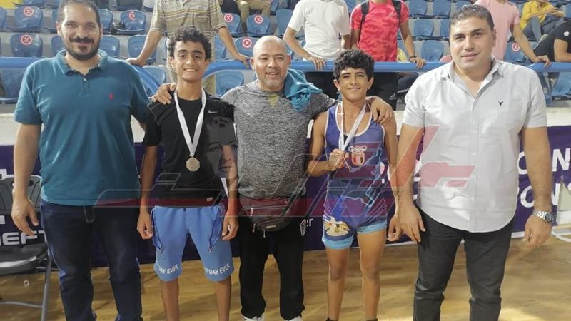 أبطال المصارعة