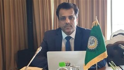 السفير خالد الكثير يرحب بسفير السعودية بكينيا لتعزيز العمل العربي