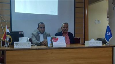 «المصريين الأحرار» ينظم دورة احترافية كتابة السيرة الذاتية