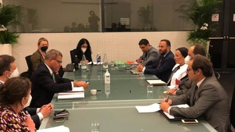 وزيرة البيئة