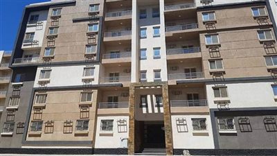 بدء تسليم 18 عمارة سكنية بمشروع 