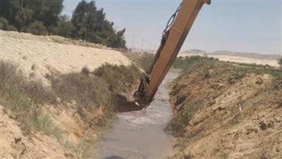 تطهير مخرات السيول بجنوب القاهرة
