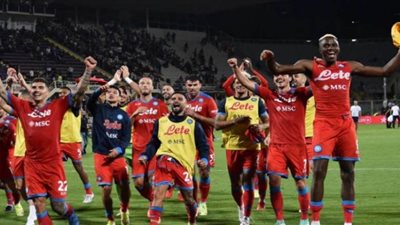 فوز نابولي على فيورنتينا 2ـ1 ..وروما على إمبولي بهدفين نظيفين في الدوري الإيطالي