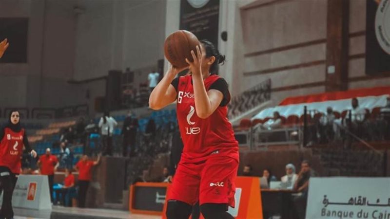 كرة السلة سيدات بالنادي