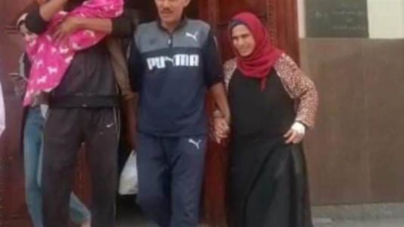 أثناء خروج السيدة