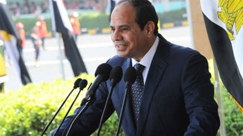 الرئيس : القوات المسلحة