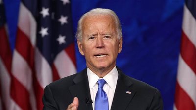 بايدن يحث الكونجرس على الموافقة على رفع سقف الدين للوفاء بالالتزامات تجاه الأمريكيين