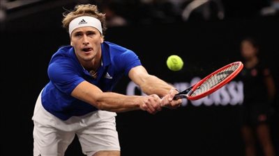 رابطة محترفي التنس تفتح تحقيقا في مزاعم اتهام زفيريف بالعنف المنزلي