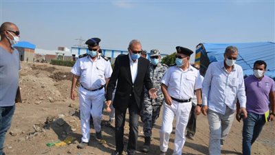 محافظ القليوبية ينهى تكليف نائب رئيس مدينة لإهماله