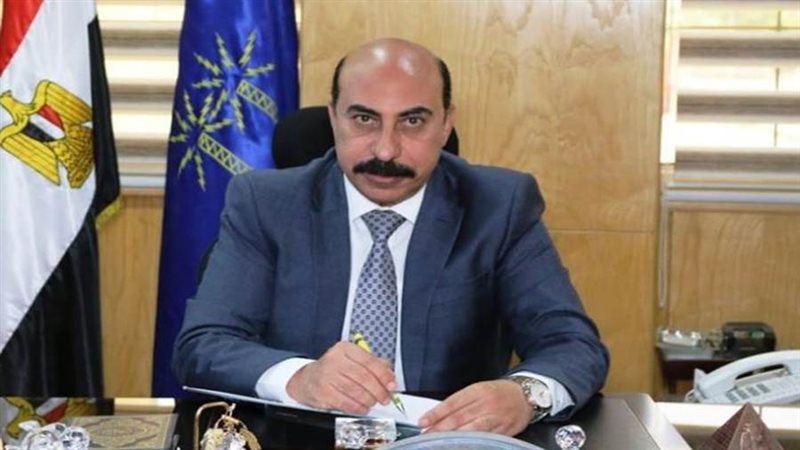 محافظ أسوان أشرف