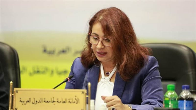 الدكتورة دينا الظاهر