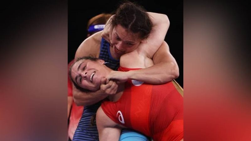 سمر حمزة تتأهل لنصف