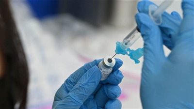 ليتوانيا تدرس دفع الأموال لكبار السن مقابل تلقي لقاح ضد 