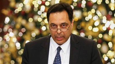 رئيس الوزراء اللبناني يوقع مشروع قانون يقضي 