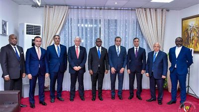 رئيس الوزراء الكونغولى يستقبل نائب وزير الإسكان ووفد شركة المقاولون العرب