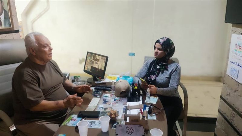 زعيم المقاومة الشعبية