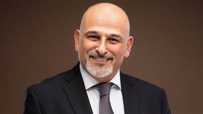 شاهد رقص جمال سليمان في حفل حسين الجسمي