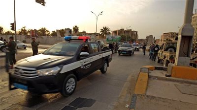 الداخلية الليبية: بدء التحقيقات في ملابسات فرار عدد كبير من المهاجرين بالعاصمة طرابلس