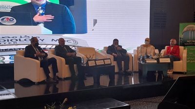 عوض تاج الدين: أطباء الأشعة التشخيصية لعبوا دورًا كبيرًا في مواجهة كورونا