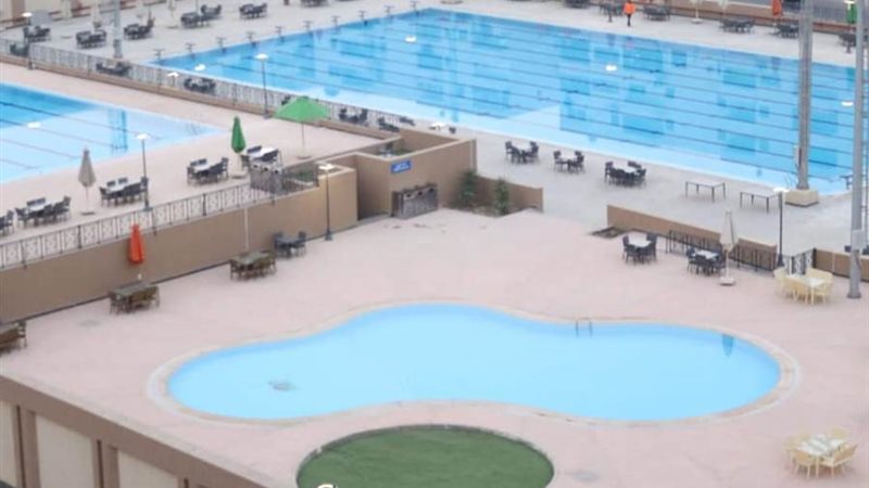 حمامات سباحة