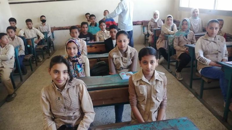 بدء العام الدراسى