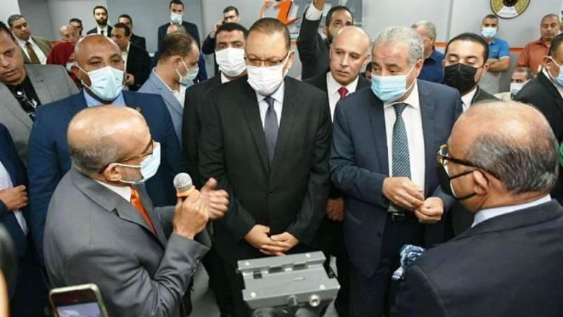 وزير التموين ومحافظ