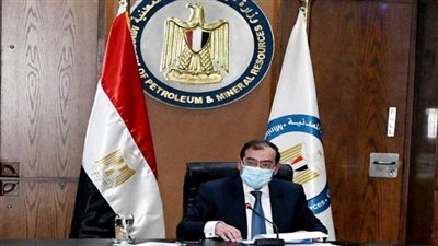 وزير البترول : لقاح كورونا إلزامي لجميع العاملين بالوزارة والجهات التابعة لها