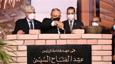 وسط حضور شعبي وفرحة أبناء المحلة الكبرى.. وضع حجر أساس مستشفى 