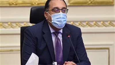 مدبولي: دفع الاستثمار يدعم الاقتصاد الوطني بصورة مباشرة ويضاعف فرص العمل والتشغيل 