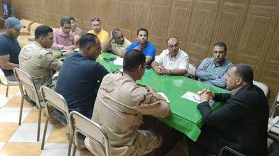 اجتماع تنسيقى لربط محطة تحلية المياه الجديدة بشمال سيناء