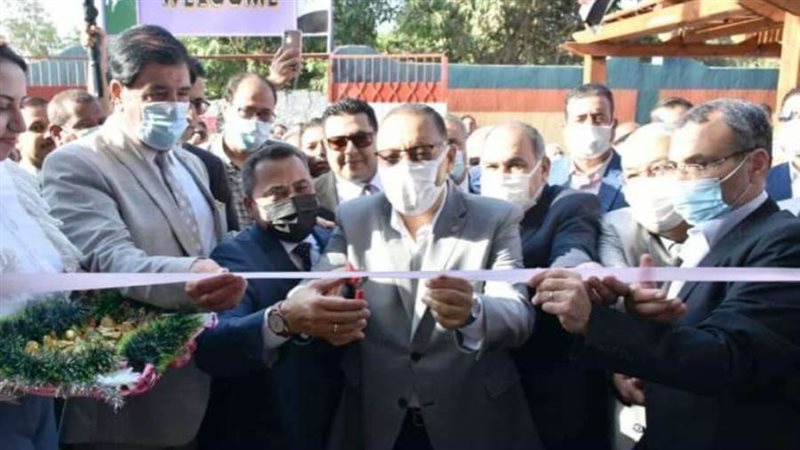 محافظ الشرقية ووكيل