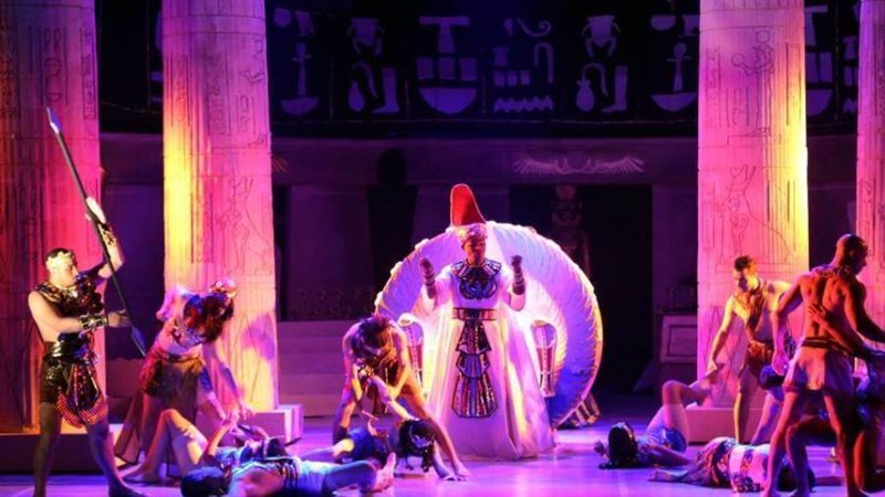 جانب من العرض