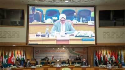 وزيرة الصحة تسلم رئاسة اللجنة الإقليمية لمنظمة الصحة العالمية إلى نظيرها الليبي