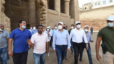 رئيس الوزراء يتابع أعمال تطوير منطقة مطار الأقصر والطرق المؤدية إليه