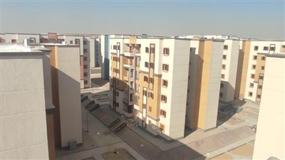 وزير الإسكان يتابع الموقف التنفيذي لمشروع 