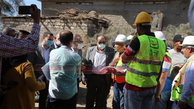 محافظ كفر الشيخ يتفقد عددا من مشروعات المبادرة الرئاسية 