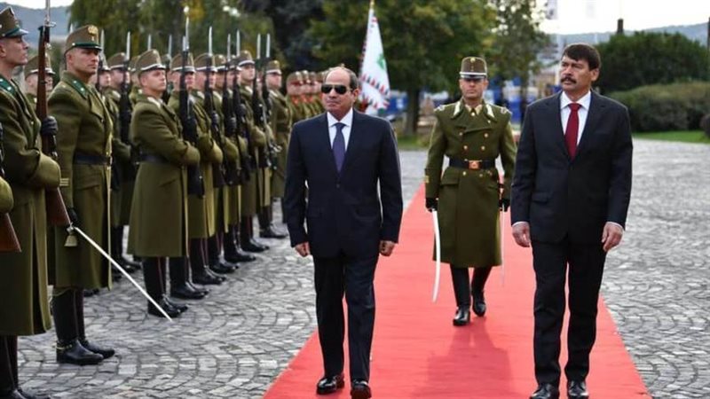 مراسم استقبل الرئيس