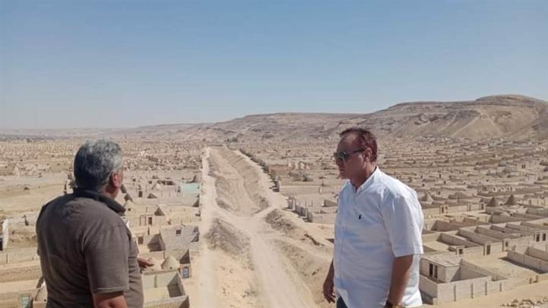 تطهير مخرات السيول