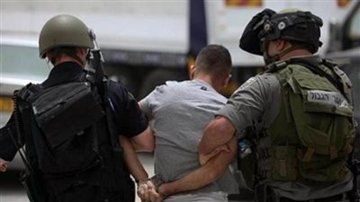 اعتقال شابين فلسطينين بعد اشتباكات وقعت مع قوات الاحتلال الإسرائيلي في نابلس