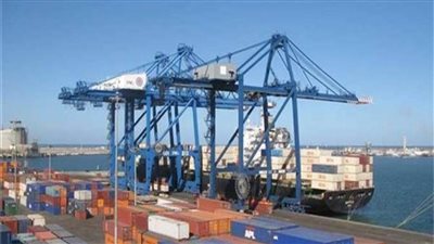 تداول 27 سفينة للحاويات والبضائع العامة بموانيء دمياط