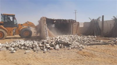 محافظ أسيوط: إزالة 76 حالة تعدٍّ على أراضي أملاك دولة والمجاري المائية