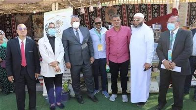 نباتات طبية وعطرية وزراعات غير تقليدية في ملتقى التمور الأول بالوادي الجديد