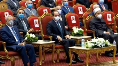 الرئيس السيسي يشاهد فيلما تسجيليا بعنوان 