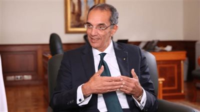 وزير الاتصالات : بدء المرحلة الثالثة من تطوير بنية الإنترنت الثابت في مصر