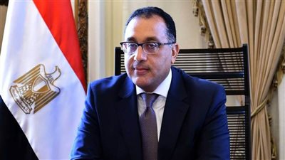 رئيس الوزراء يتابع ملفات عمل الهيئة العامة للاستثمار والمناطق الحرة