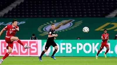 بايرن ميونخ يفوز علي باير ليفركوزن 5ـ1 في الدوري الألماني لكرة القدم